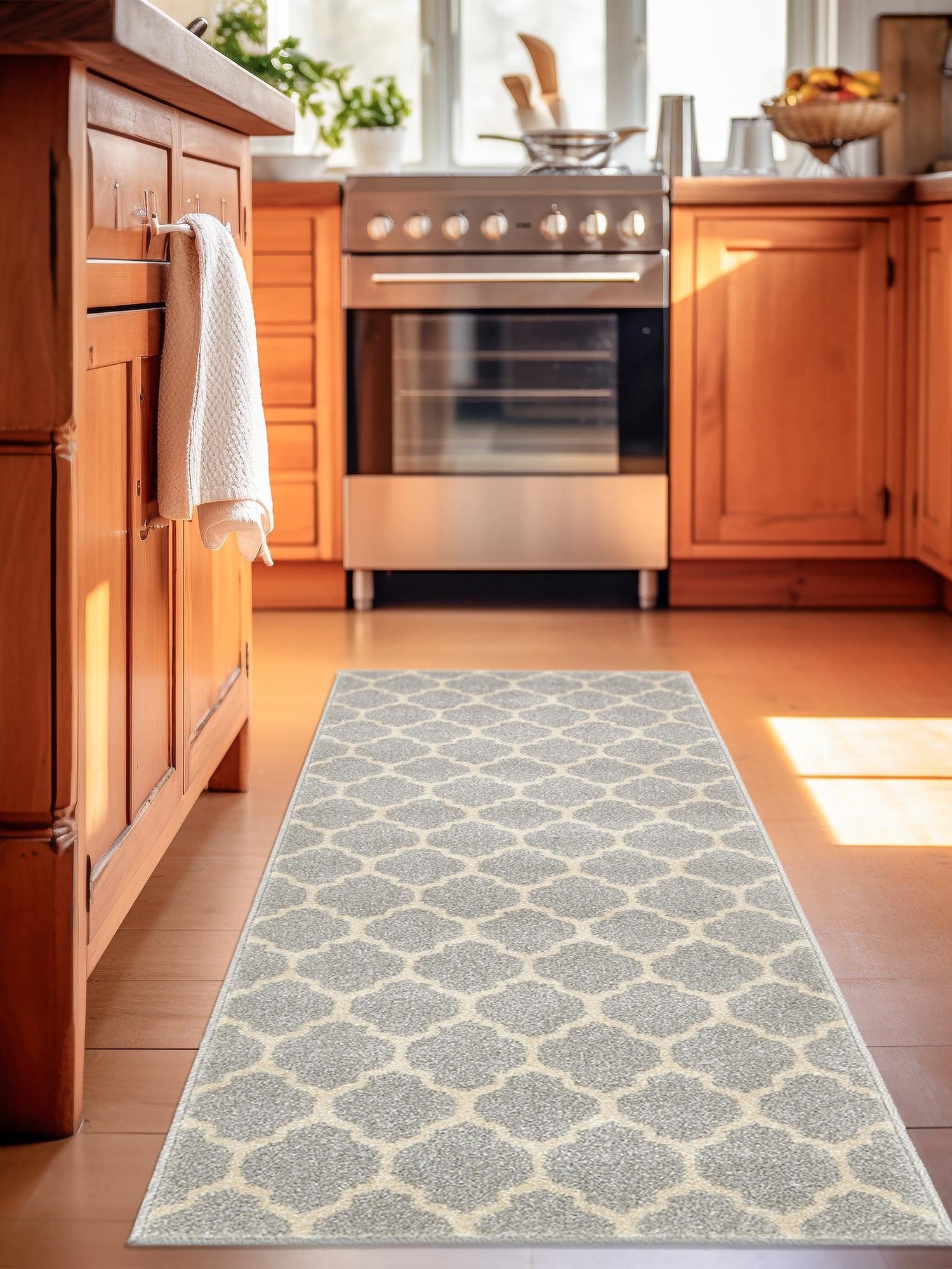 Light Gray 2' x 8' Trellis Runner Area Rug