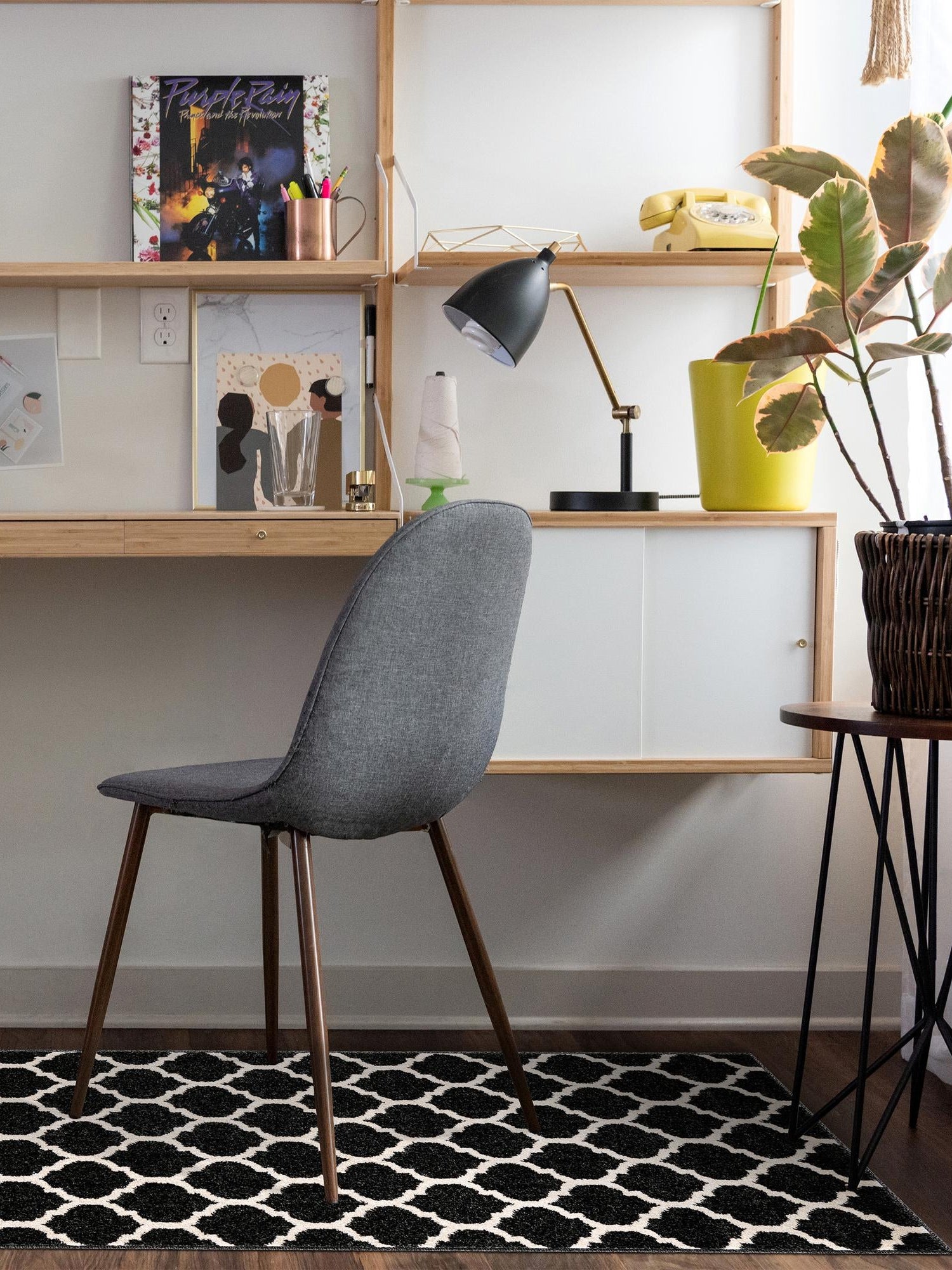 Black 2' 7 x 19' 8 Trellis Runner Area Rug