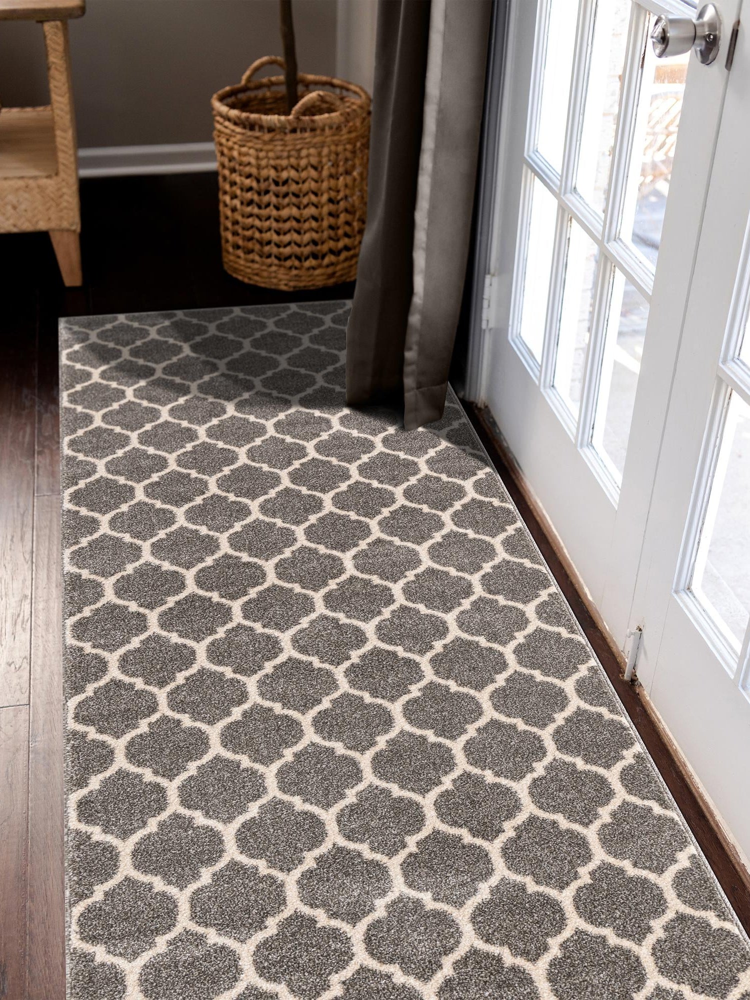 Dark Gray 2' 7 x 19' 8 Trellis Runner Area Rug
