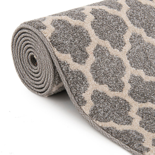 Dark Gray 2' 7 x 8' Trellis Runner Area Rug