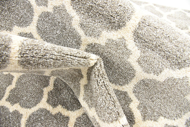 Dark Gray 2' 5 x 8' Trellis Runner Rug