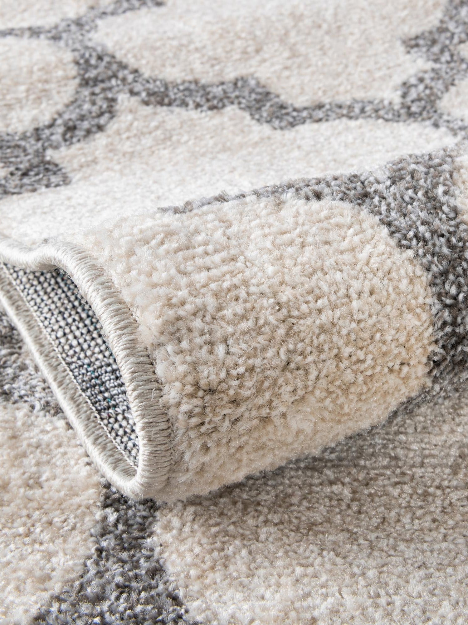 Beige and Gray 7' 10 x 7' 10 Trellis Square Area Rug