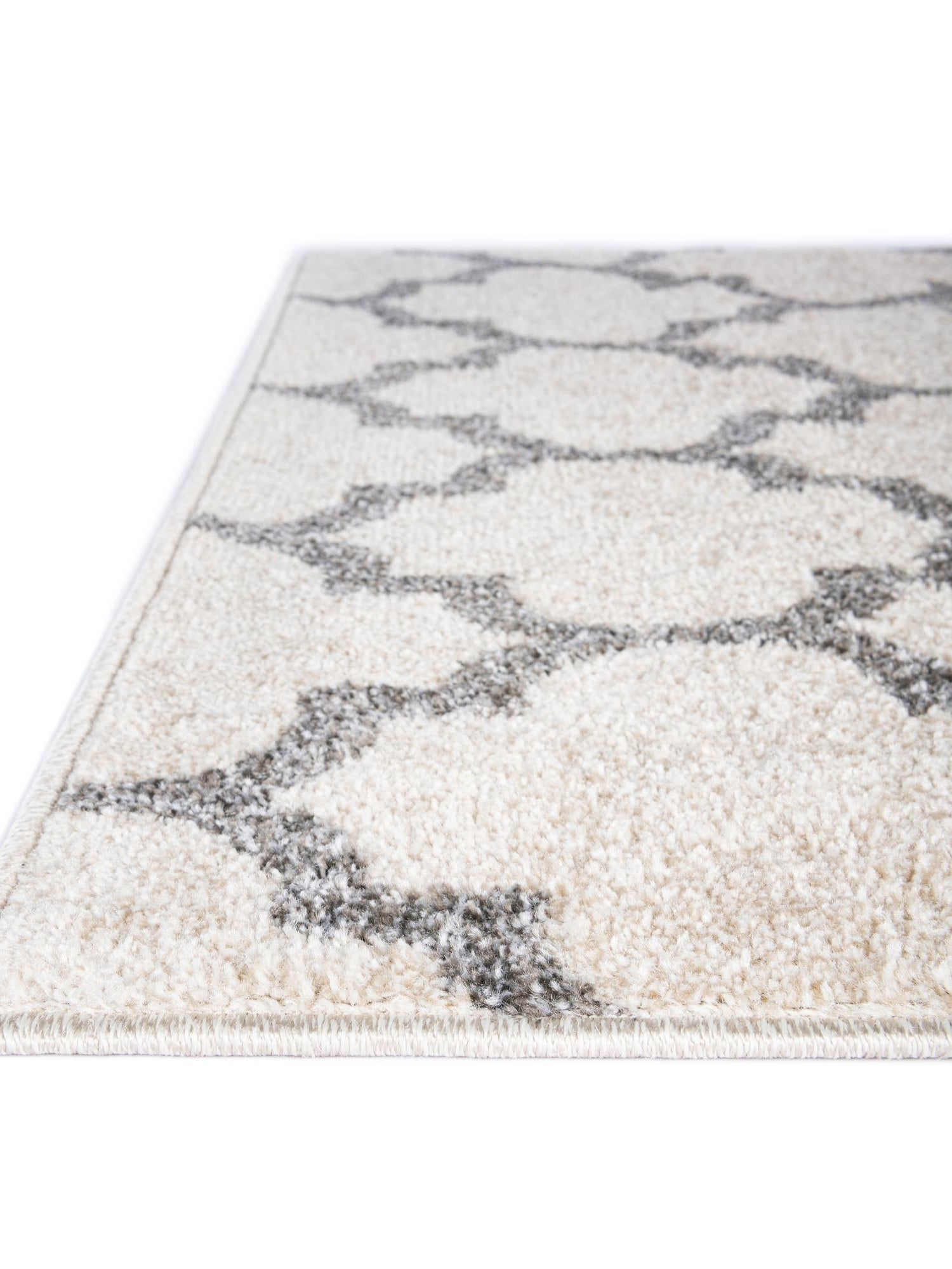 Beige and Gray 7' 10 x 7' 10 Trellis Square Area Rug