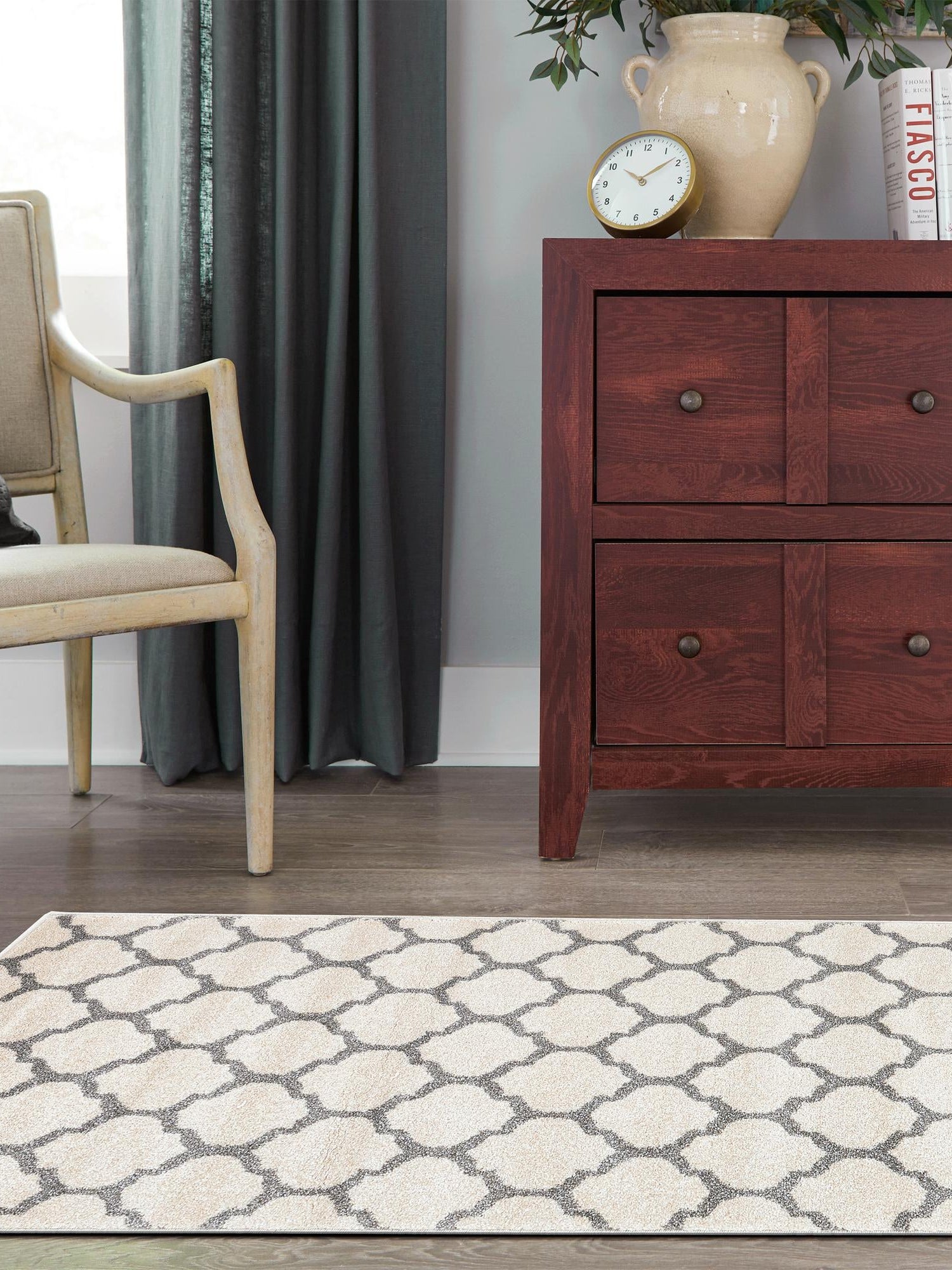 Beige and Gray 2' 7 x 19' 8 Trellis Runner Area Rug