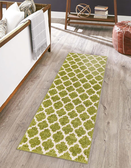 Light Green 2' x 6' 1 Trellis Runner Area Rug
