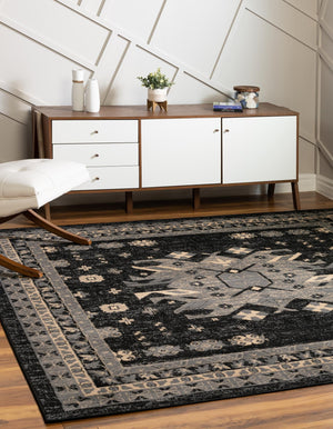 Black 7' 10 x 7' 10 Taftan Square Area Rug