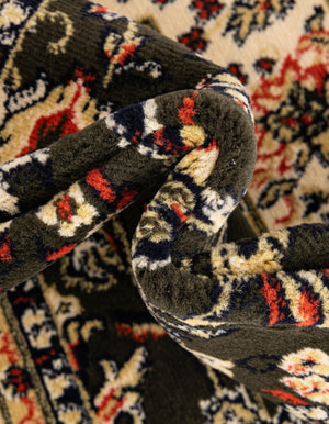 Green 2' x 8' 2 Sialk Hill Runner Rug