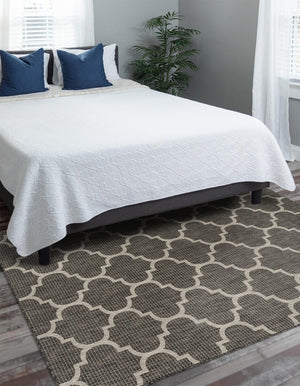 Black 5' 3 x 7' 1 Outdoor Trellis Rectangle Rug