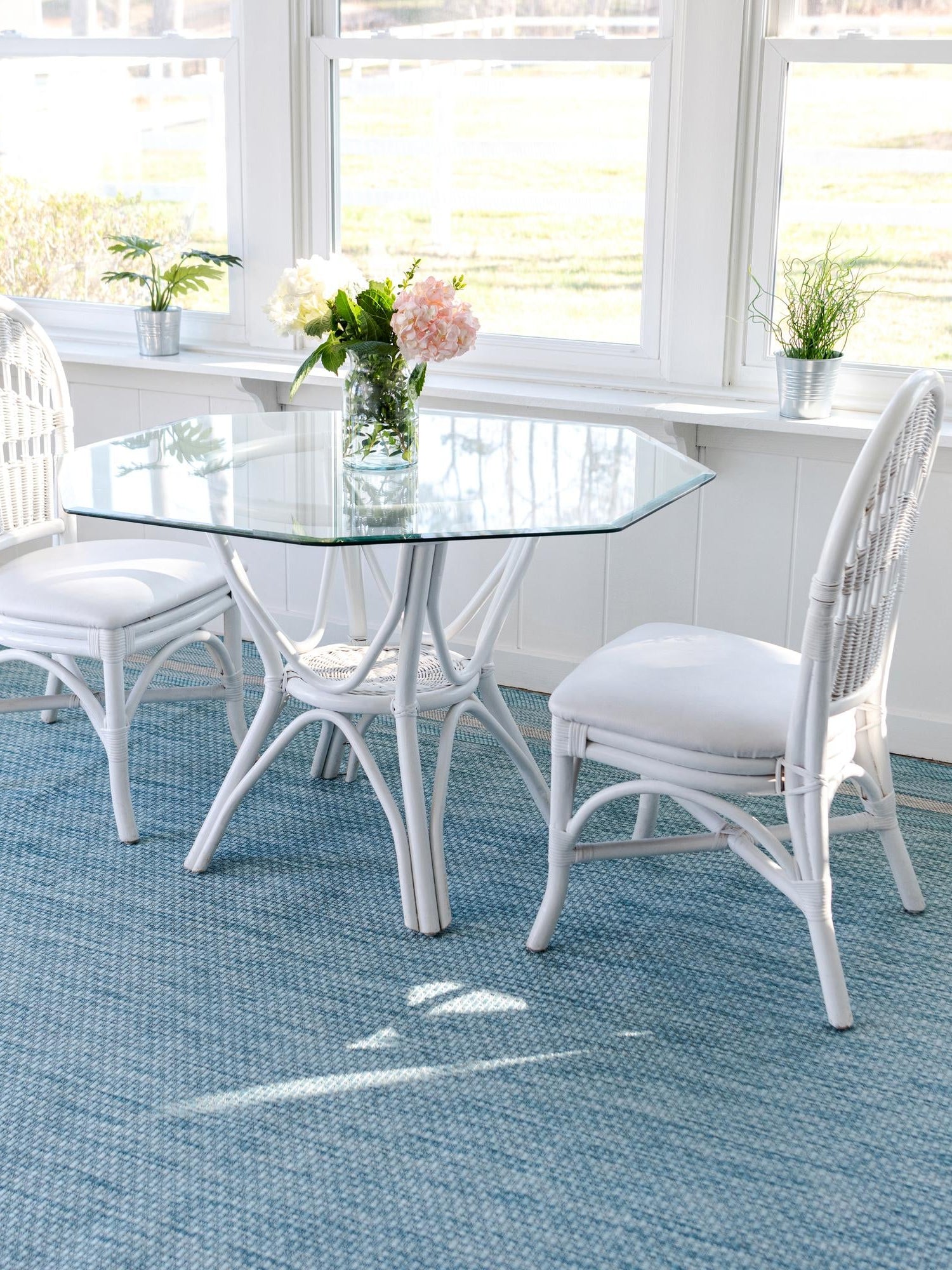 Aquamarine 7' 1 x 10' Outdoor Border Rectangle Area Rug Weather Resistant for Patio, Deck, Terrace, Balcony, Porch 100% Polypropylene Classic Bordered Carpet for Sale at Rug Engine