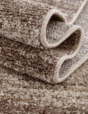 Light Brown 4' 1 x 4' 1 Del Mar Round Area Rug 100% Polypropylene Easy Clean Stain Resistant Vivid Modern Carpet Mat for Home Decor Interior Designing for Sale at Rug Engine
