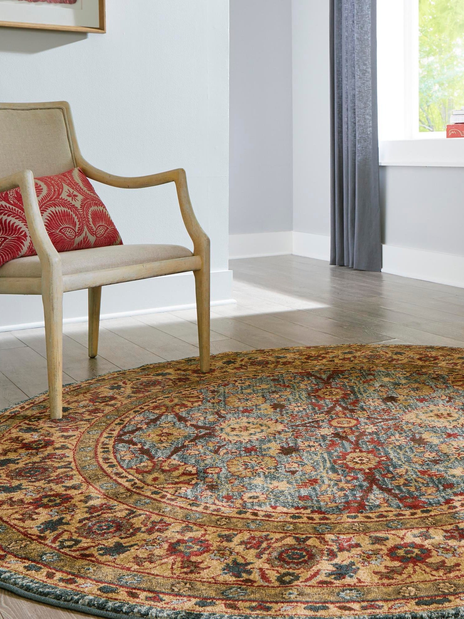 Blue 8' x 8' Edinburgh Round Area Rug 100% Polypropylene Easy Clean With Cotton Backing Traditional Classic Design Carpet for Living, Dining Room, Office for Sale at Rug Engine