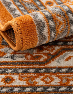 Orange 8' x 8' Williamsburg Round Area Rug 100% Polypropylene With Cotton Backing Durable Easy Clean Stain Resistant Carpet for Sale at Rug Engine