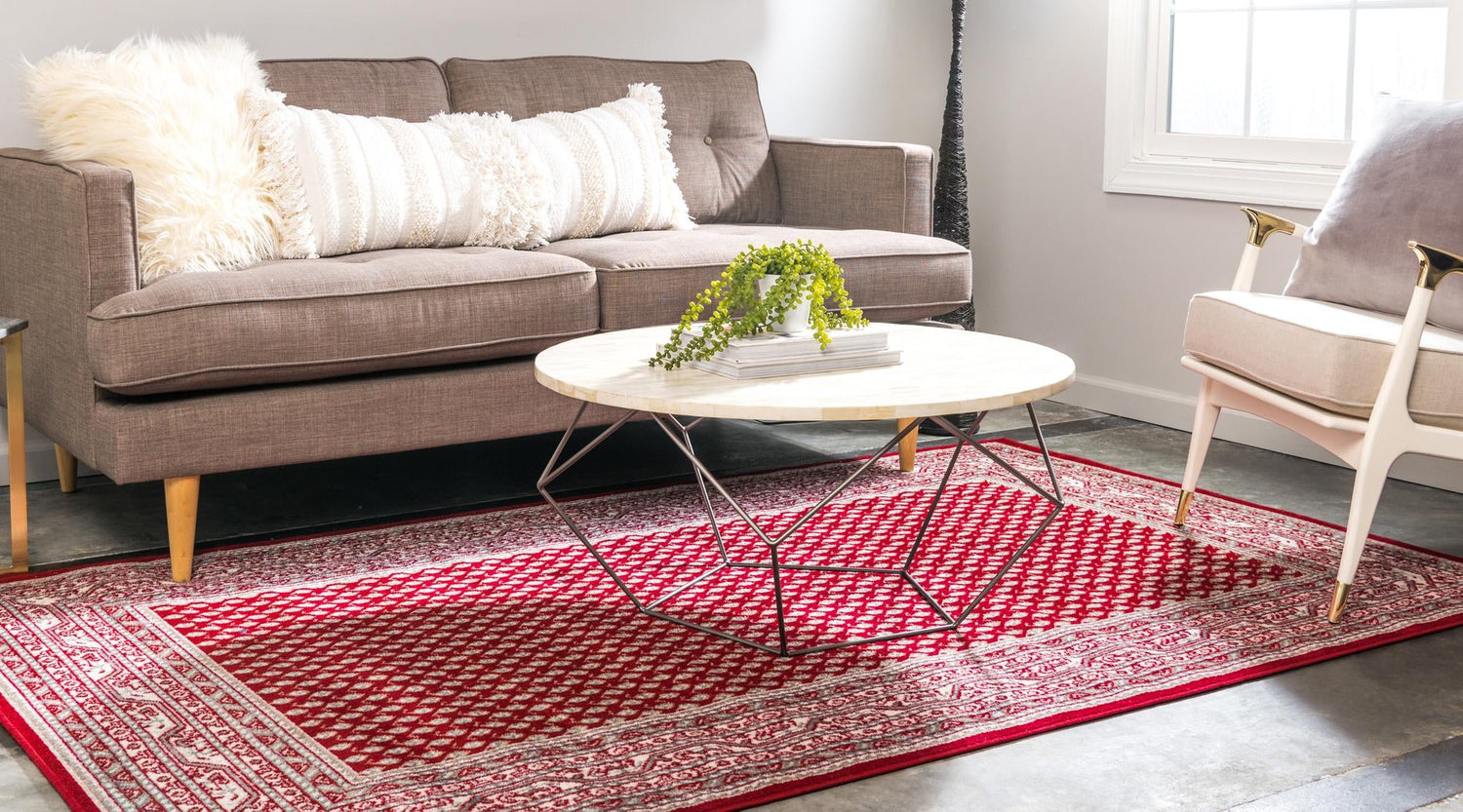 Red 5' 1 x 8' Williamsburg Rectangle Area Rug 100% Polypropylene With Cotton Backing Durable Easy Clean Stain Resistant Carpet for Sale at Rug Engine