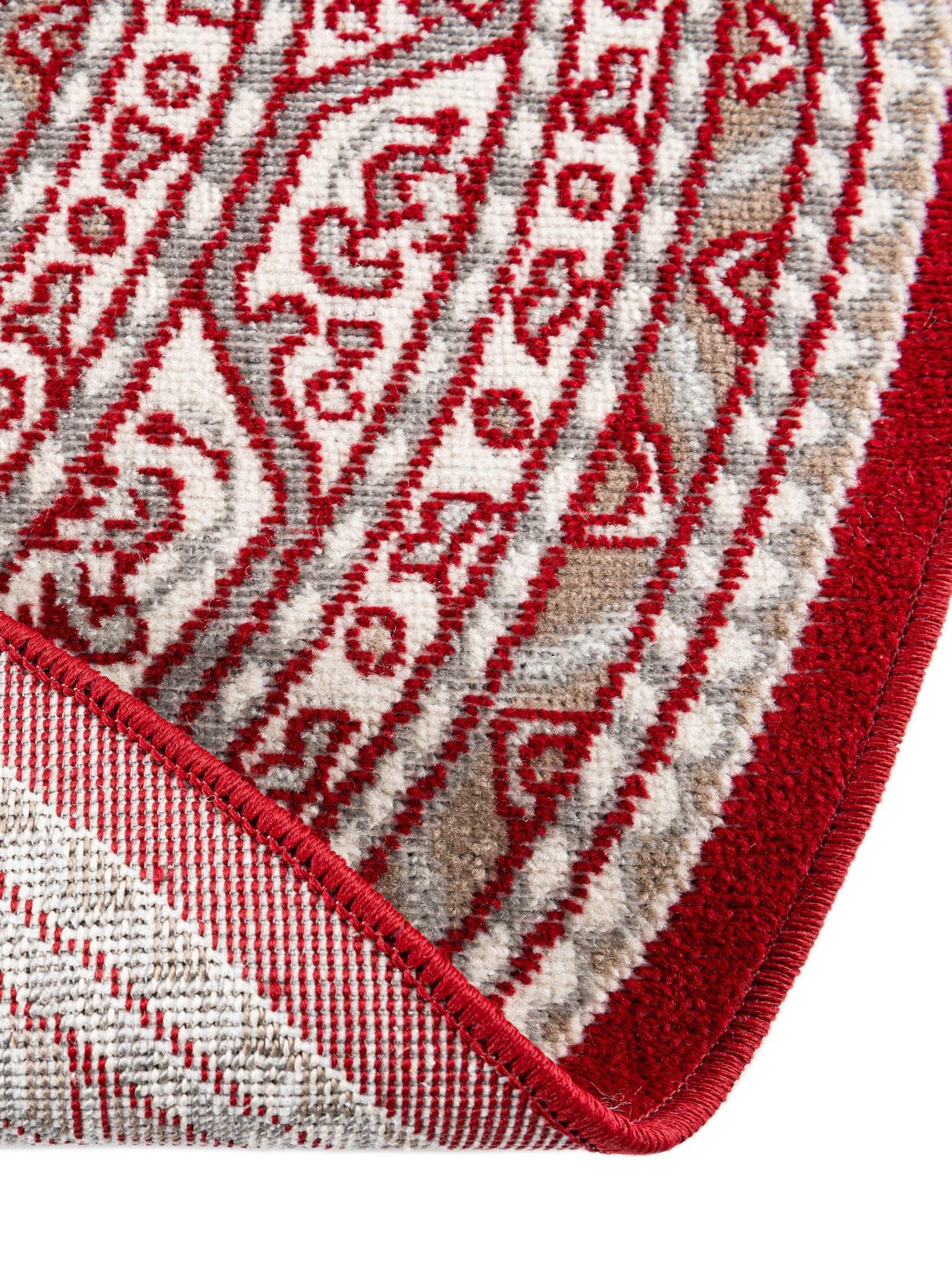 Red 5' 1 x 5' 1 Williamsburg Round Area Rug 100% Polypropylene With Cotton Backing Durable Easy Clean Stain Resistant Carpet for Sale at Rug Engine