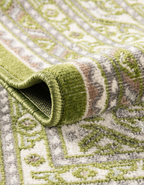 Green 4' x 6' Williamsburg Rectangle Area Rug 100% Polypropylene With Cotton Backing Durable Easy Clean Stain Resistant Carpet for Sale at Rug Engine