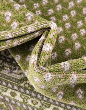 Green 9' x 12' 2 Williamsburg Rectangle Rug