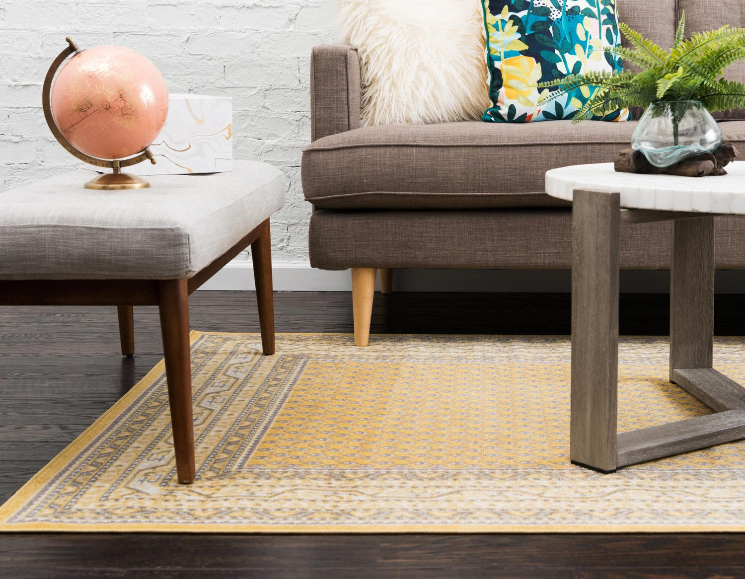 Yellow 6' 1 x 9' Williamsburg Rectangle Area Rug 100% Polypropylene With Cotton Backing Durable Easy Clean Stain Resistant Carpet for Sale at Rug Engine