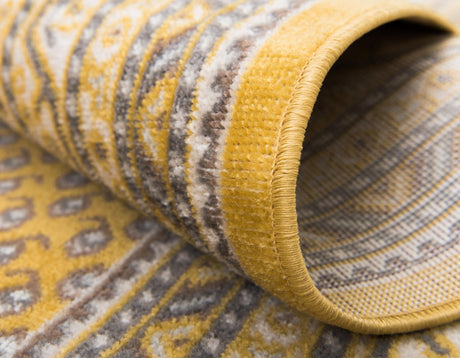 Yellow 5' 3 x 8' Williamsburg Rectangle Area Rug 100% Polypropylene With Cotton Backing Durable Easy Clean Stain Resistant Carpet for Sale at Rug Engine