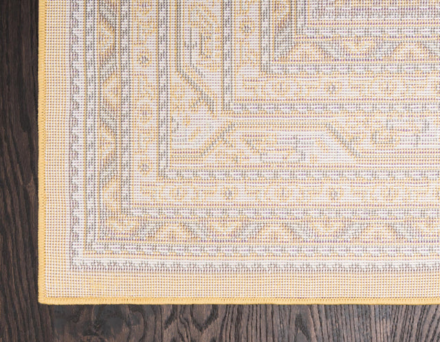 Yellow 4' 1 x 6' 1 Williamsburg Rectangle Area Rug 100% Polypropylene With Cotton Backing Durable Easy Clean Stain Resistant Carpet for Sale at Rug Engine
