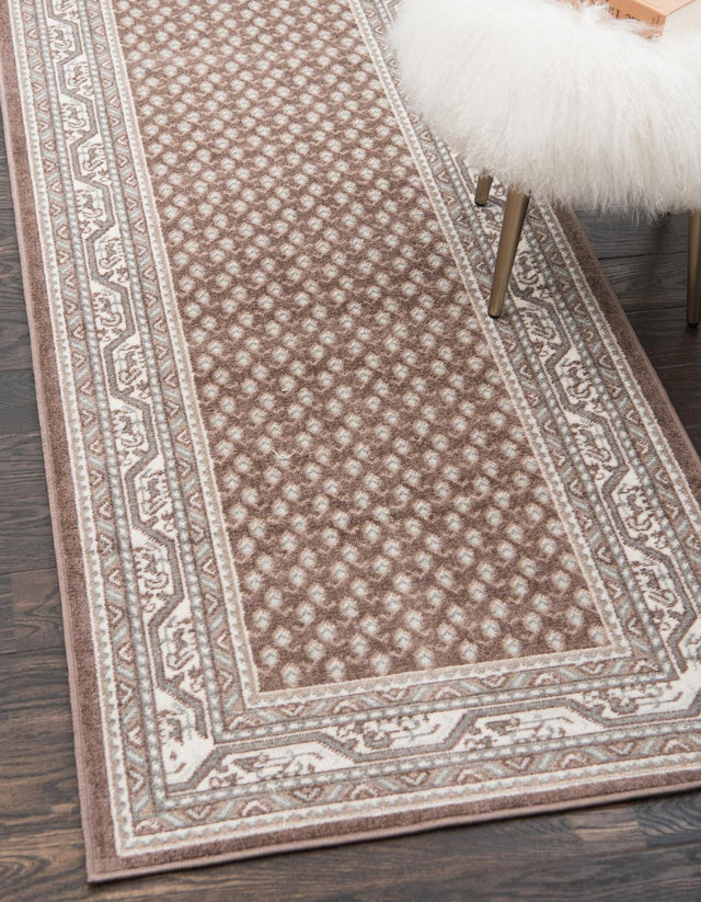 Brown 2' 9 x 9' 10 Williamsburg Runner Area Rug 100% Polypropylene With Cotton Backing Durable Easy Clean Stain Resistant Carpet for Sale at Rug Engine