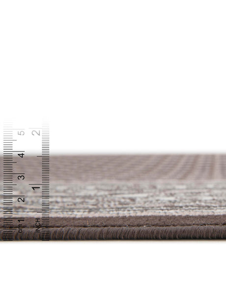 Brown 8' x 8' Williamsburg Round Area Rug 100% Polypropylene With Cotton Backing Durable Easy Clean Stain Resistant Carpet for Sale at Rug Engine