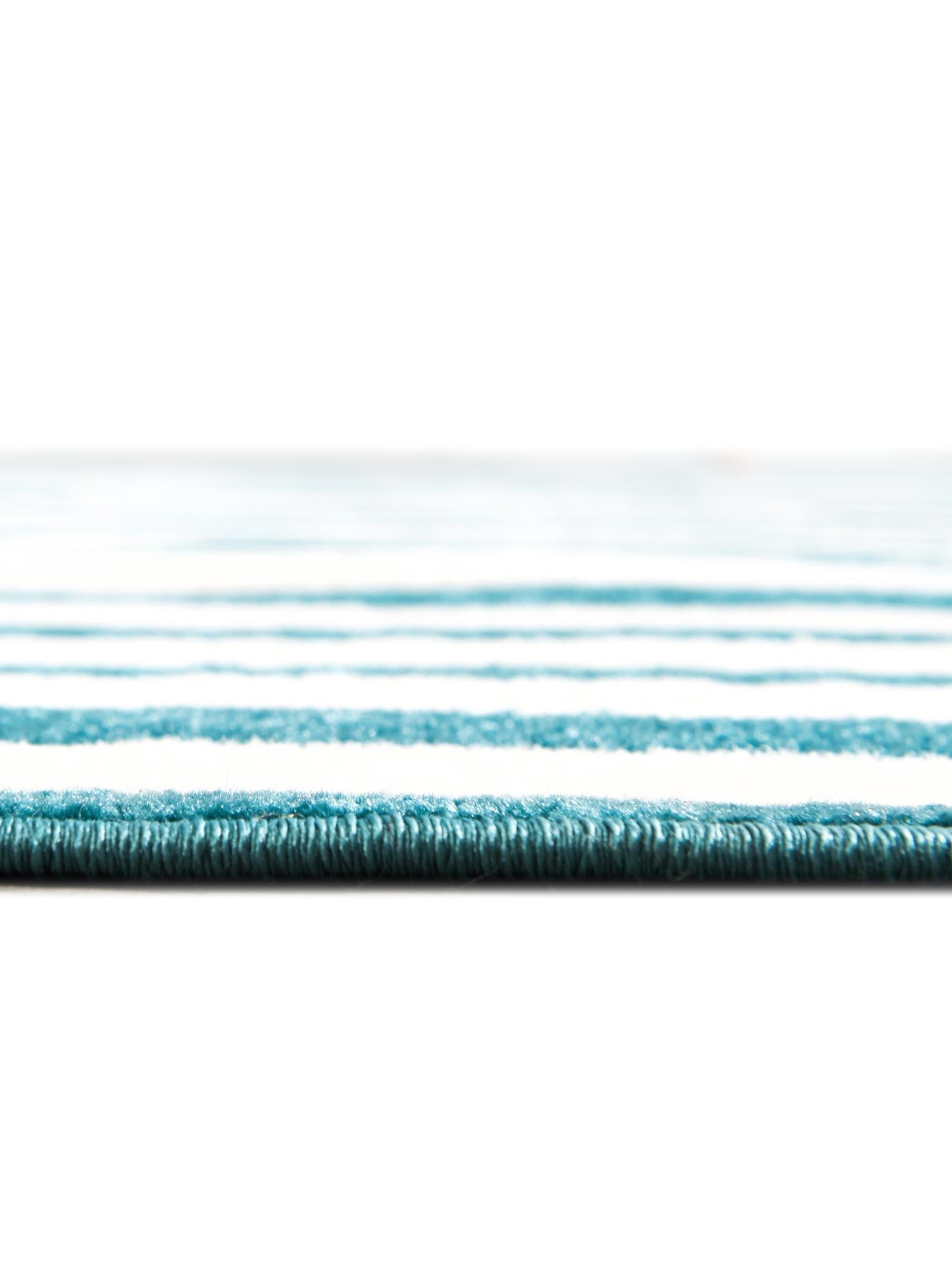 Turquoise 5' 3 x 5' 3 Williamsburg Round Area Rug 100% Polypropylene With Cotton Backing Durable Easy Clean Stain Resistant Carpet for Sale at Rug Engine