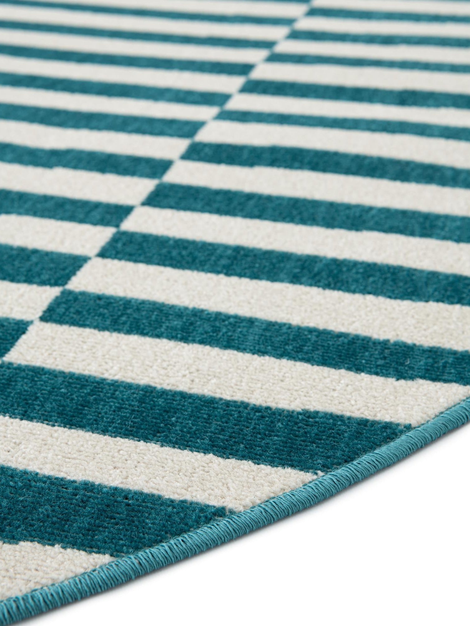 Turquoise 5' 3 x 5' 3 Williamsburg Round Area Rug 100% Polypropylene With Cotton Backing Durable Easy Clean Stain Resistant Carpet for Sale at Rug Engine