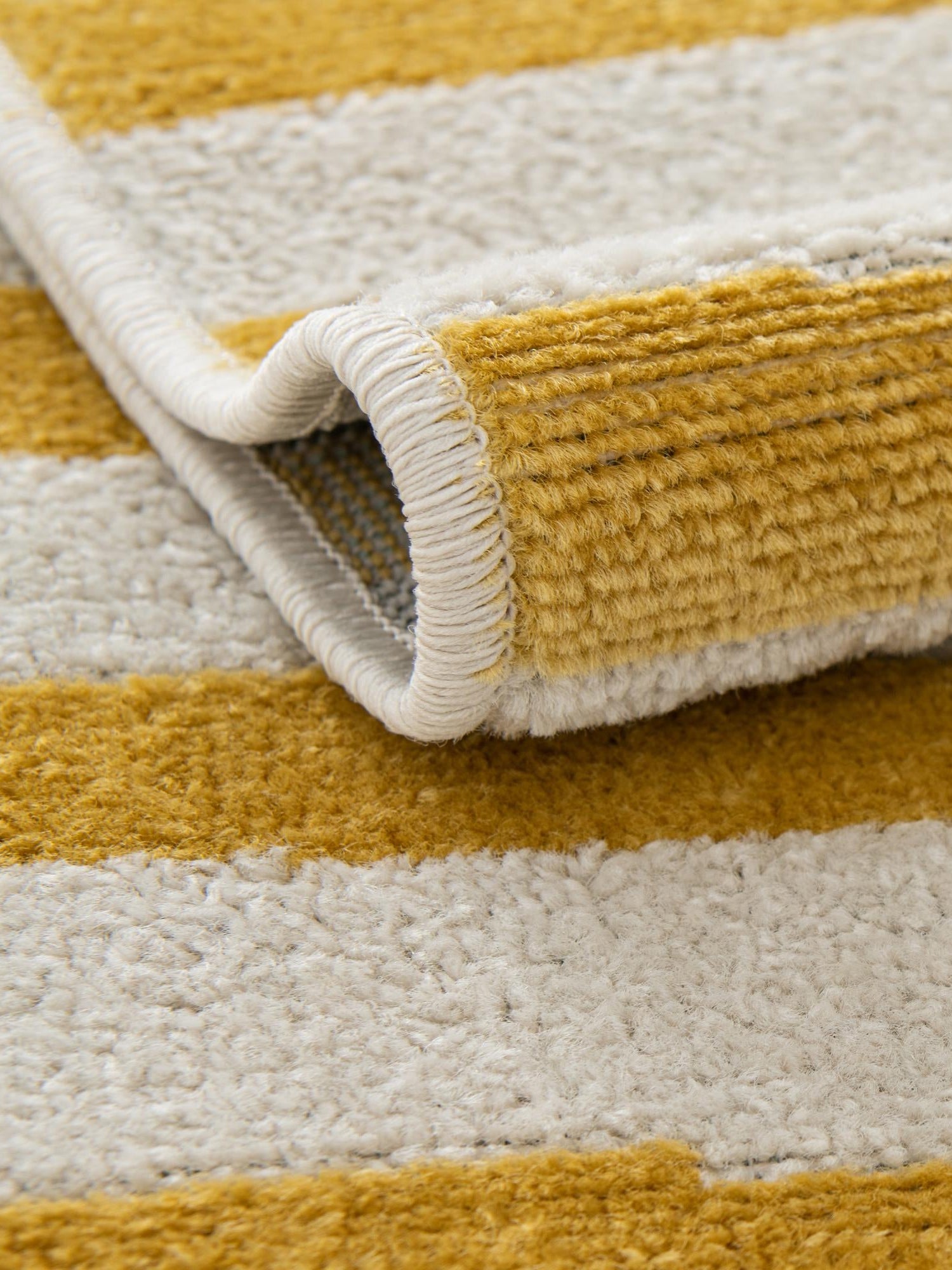 Yellow 7' x 10' Williamsburg Rectangle Area Rug 100% Polypropylene With Cotton Backing Durable Easy Clean Stain Resistant Carpet for Sale at Rug Engine