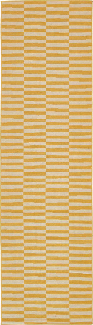 Yellow 2' 9 x 9' 10 Williamsburg Runner Area Rug 100% Polypropylene With Cotton Backing Durable Easy Clean Stain Resistant Carpet for Sale at Rug Engine