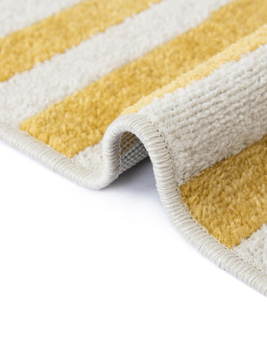 Yellow 3' 7 x 3' 7 Williamsburg Round Area Rug 100% Polypropylene With Cotton Backing Durable Easy Clean Stain Resistant Carpet for Sale at Rug Engine