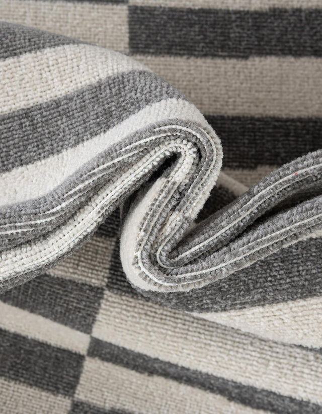 Dark Gray 5' 1 x 5' 1 Williamsburg Round Rug