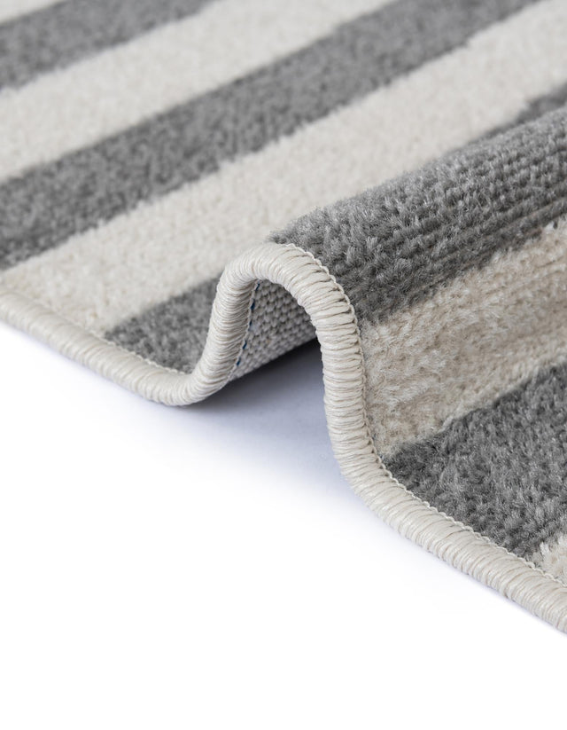 Dark Gray 3' 7 x 3' 7 Williamsburg Round Area Rug 100% Polypropylene With Cotton Backing Durable Easy Clean Stain Resistant Carpet for Sale at Rug Engine