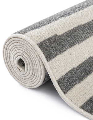 Dark Gray 3' 7 x 3' 7 Williamsburg Round Area Rug 100% Polypropylene With Cotton Backing Durable Easy Clean Stain Resistant Carpet for Sale at Rug Engine