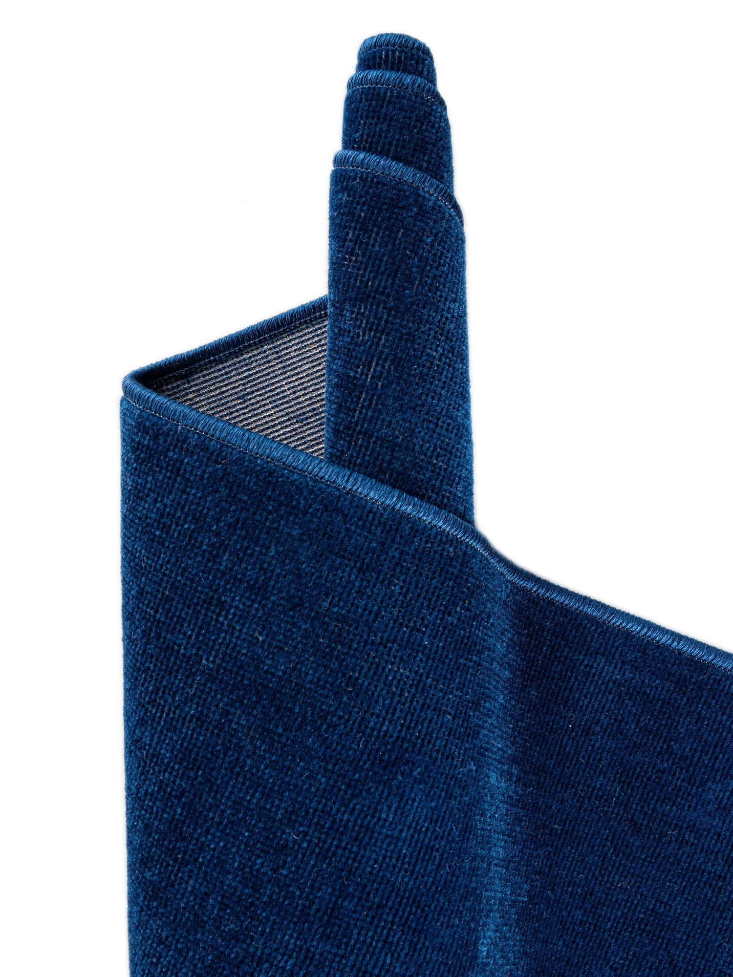 Navy Blue 10' x 13' Williamsburg Rectangle Area Rug 100% Polypropylene With Cotton Backing Durable Easy Clean Stain Resistant Carpet for Sale at Rug Engine