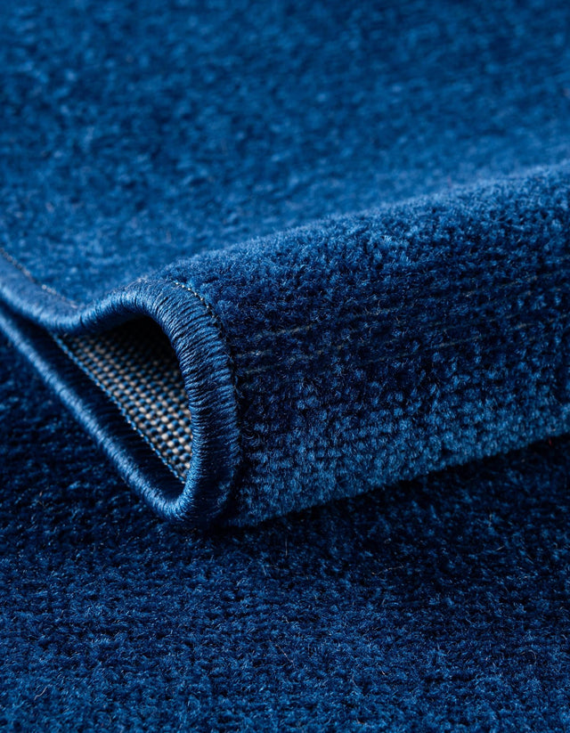 Navy Blue 5' 3 x 5' 3 Williamsburg Round Area Rug 100% Polypropylene With Cotton Backing Durable Easy Clean Stain Resistant Carpet for Sale at Rug Engine