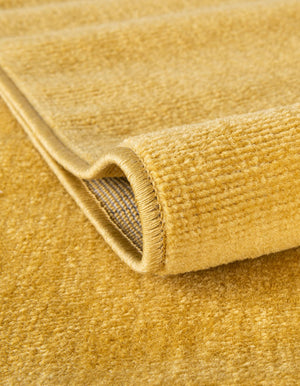 Gold 7' 10 x 10' Williamsburg Rectangle Area Rug 100% Polypropylene With Cotton Backing Durable Easy Clean Stain Resistant Carpet for Sale at Rug Engine
