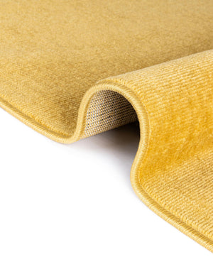 Gold 3' 7 x 3' 7 Williamsburg Round Area Rug 100% Polypropylene With Cotton Backing Durable Easy Clean Stain Resistant Carpet for Sale at Rug Engine