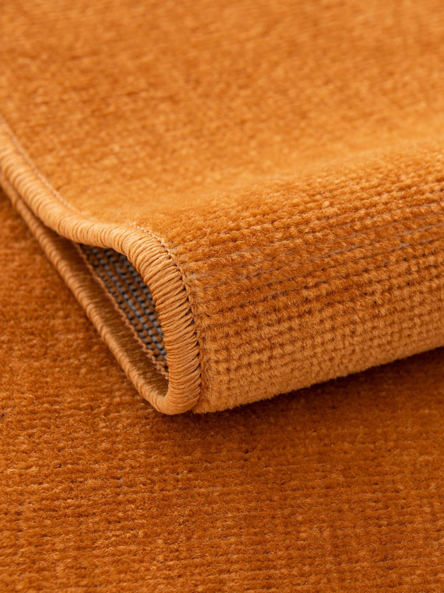 Salmon 6' 1 x 9' Williamsburg Rectangle Area Rug 100% Polypropylene With Cotton Backing Durable Easy Clean Stain Resistant Carpet for Sale at Rug Engine