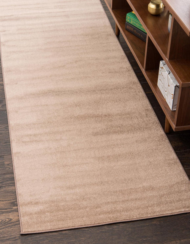 Light Brown 2' 9 x 9' 10 Williamsburg Runner Area Rug 100% Polypropylene With Cotton Backing Durable Easy Clean Stain Resistant Carpet for Sale at Rug Engine