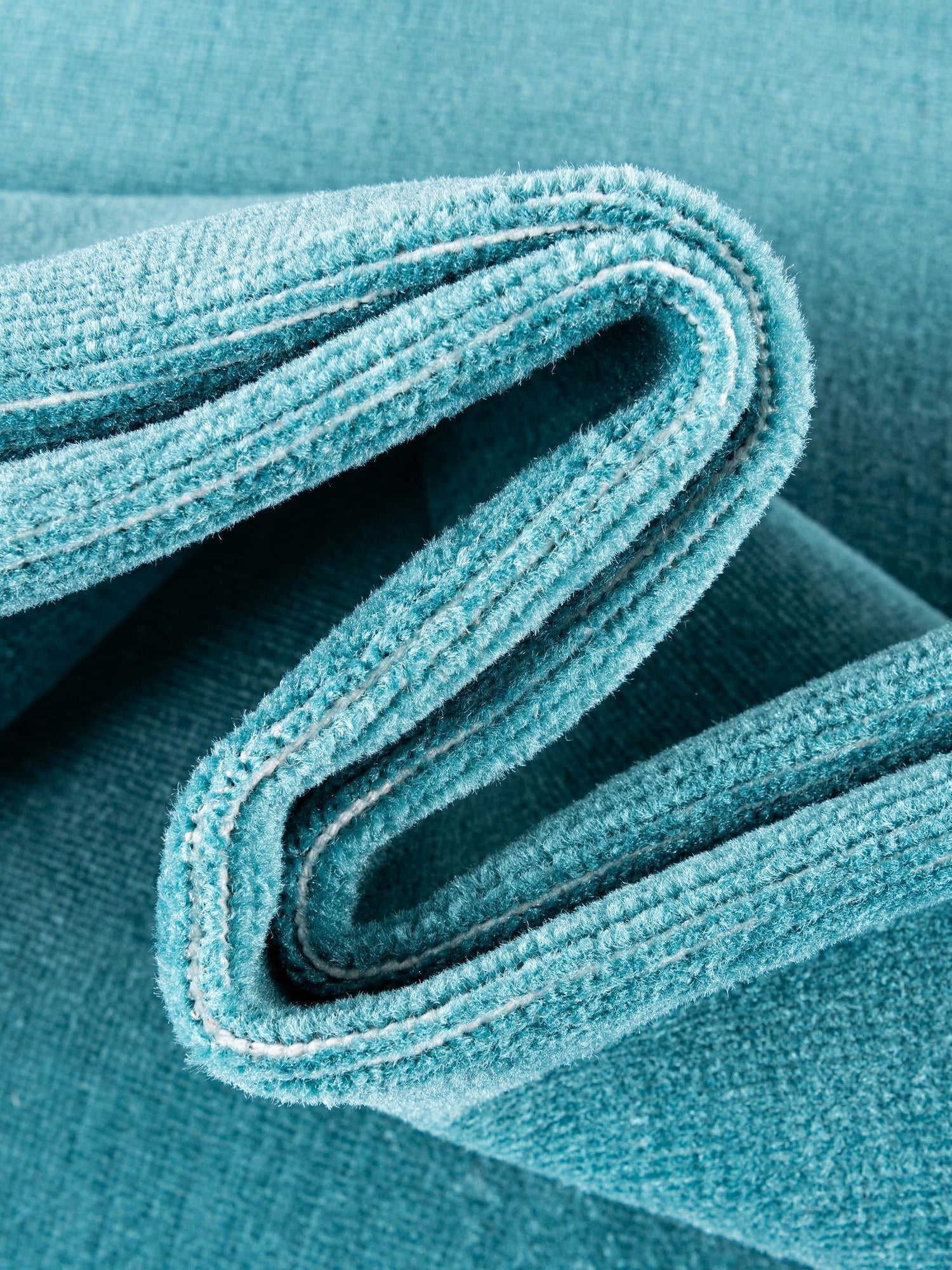 Turquoise 7' 1 x 10' Williamsburg Rectangle Area Rug 100% Polypropylene With Cotton Backing Durable Easy Clean Stain Resistant Carpet for Sale at Rug Engine
