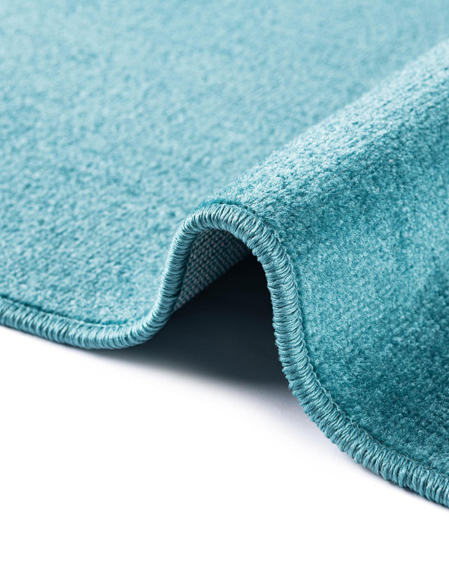 Turquoise 4' 1 x 6' 1 Williamsburg Rectangle Area Rug 100% Polypropylene With Cotton Backing Durable Easy Clean Stain Resistant Carpet for Sale at Rug Engine