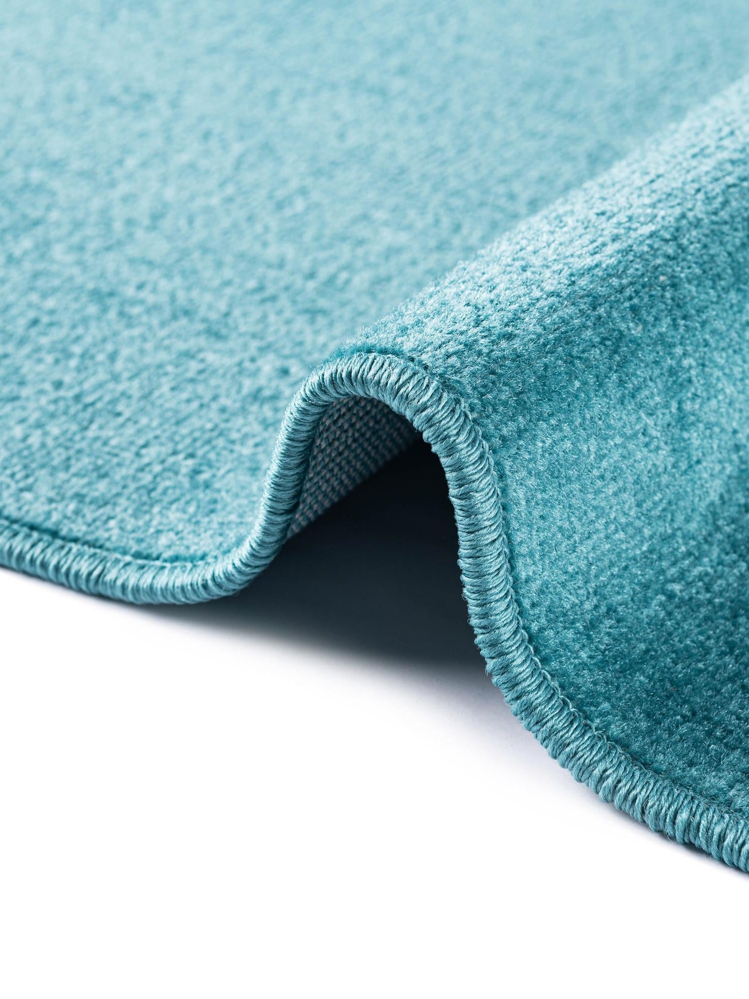 Turquoise 5' 1 x 5' 1 Williamsburg Round Area Rug 100% Polypropylene With Cotton Backing Durable Easy Clean Stain Resistant Carpet for Sale at Rug Engine