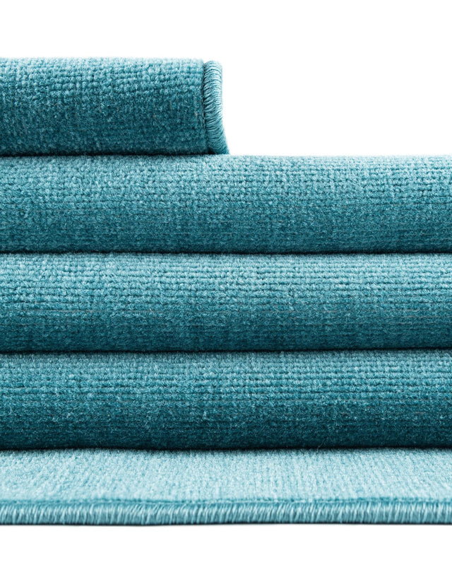 Turquoise 3' 7 x 3' 7 Williamsburg Round Area Rug 100% Polypropylene With Cotton Backing Durable Easy Clean Stain Resistant Carpet for Sale at Rug Engine