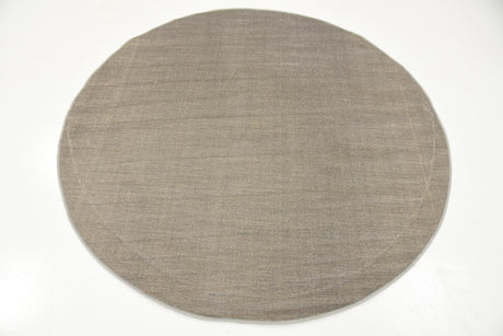 Gray 5' 3 x 5' 3 Williamsburg Round Area Rug 100% Polypropylene With Cotton Backing Durable Easy Clean Stain Resistant Carpet for Sale at Rug Engine