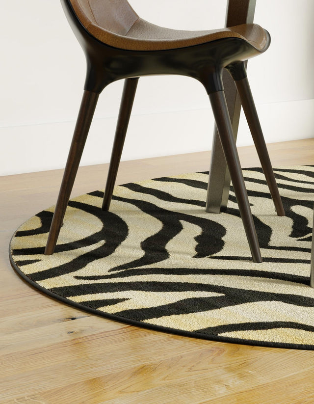 Cream 7' 10 x 7' 10 Wildlife Round Area Rug Animal Print Safari Jungle Inspired Carpet for Unique Modern Interior Design for Sale at Rug Engine