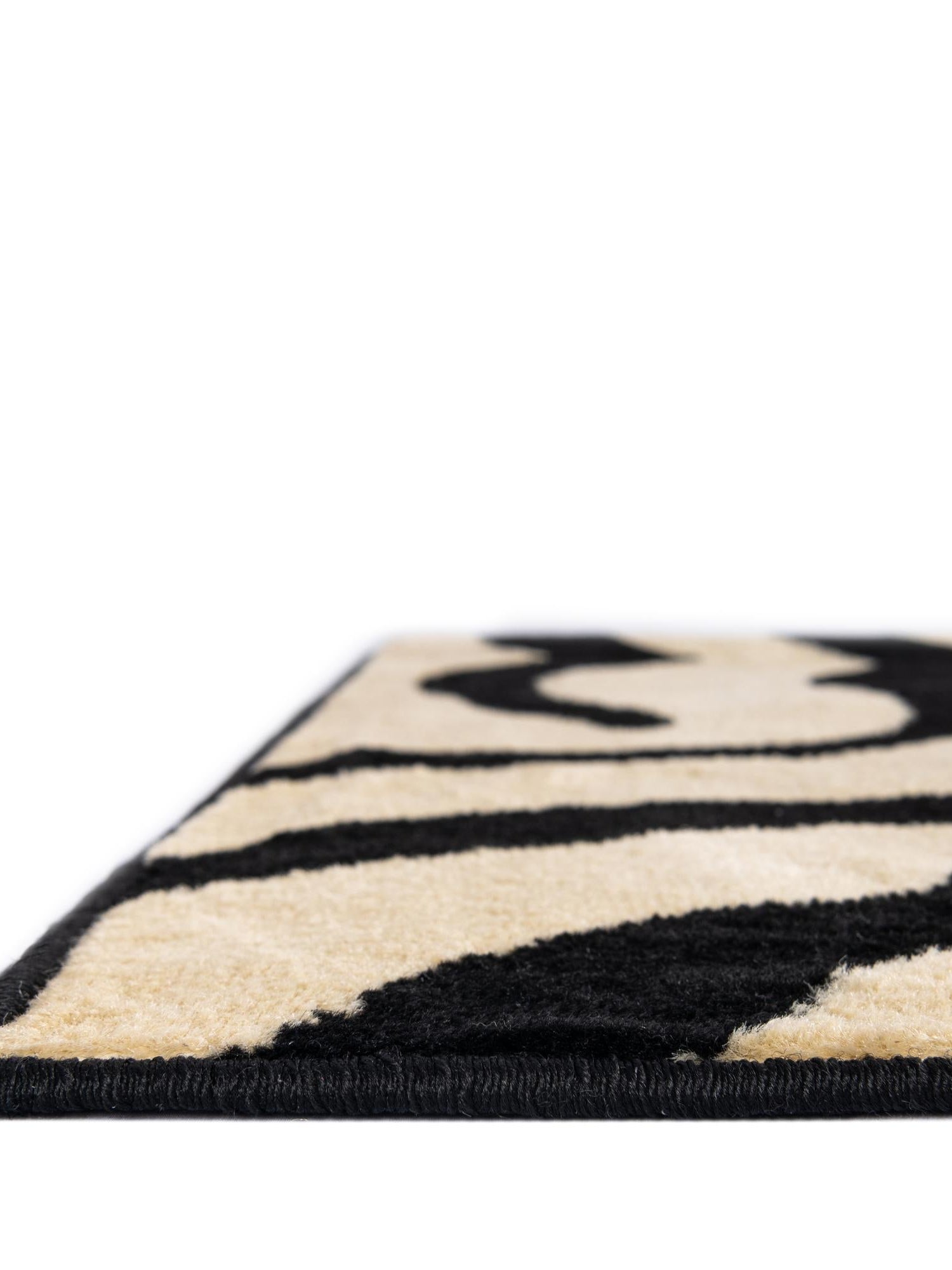 Cream 3' 1 x 5' 3 Wildlife Rectangle Area Rug Animal Print Safari Jungle Inspired Carpet for Unique Modern Interior Design for Sale at Rug Engine