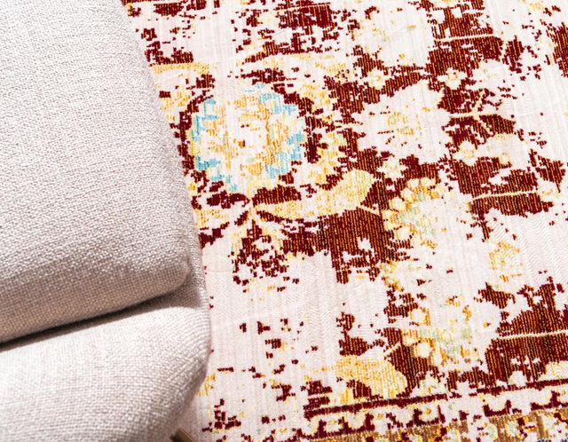 Red 7' x 10' Austin Rectangle Rug