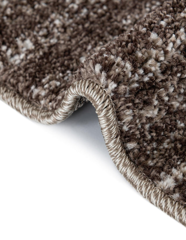 Light Brown 2' x 8' Del Mar Runner Area Rug 100% Polypropylene Easy Clean Stain Resistant Vivid Modern Carpet Mat for Home Decor Interior Designing for Sale at Rug Engine