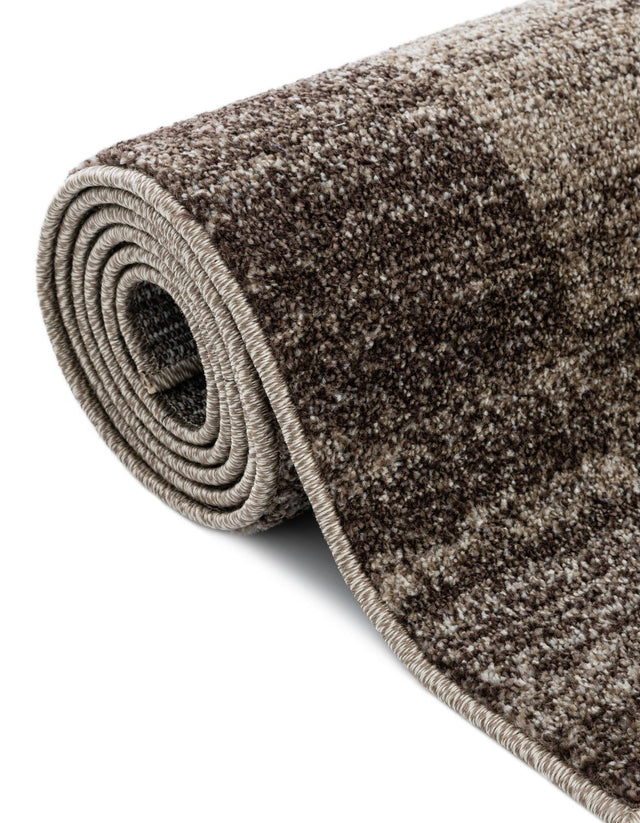 Light Brown 2' x 6' 1 Del Mar Runner Area Rug 100% Polypropylene Easy Clean Stain Resistant Vivid Modern Carpet Mat for Home Decor Interior Designing for Sale at Rug Engine