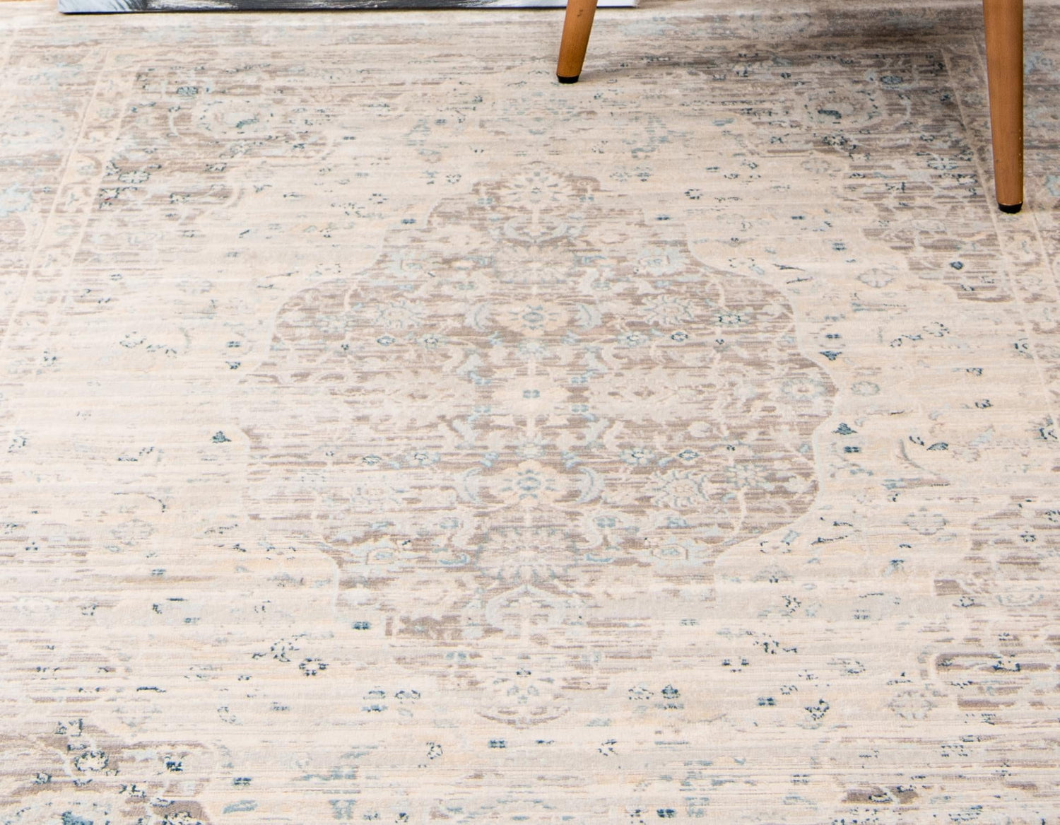 Dark Gray 4' 1 x 6' 1 Paris Rectangle Area Rug